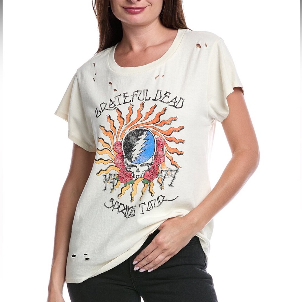 NWT Chaser Grateful Dead Women's Distressed Graphic Tee Size M